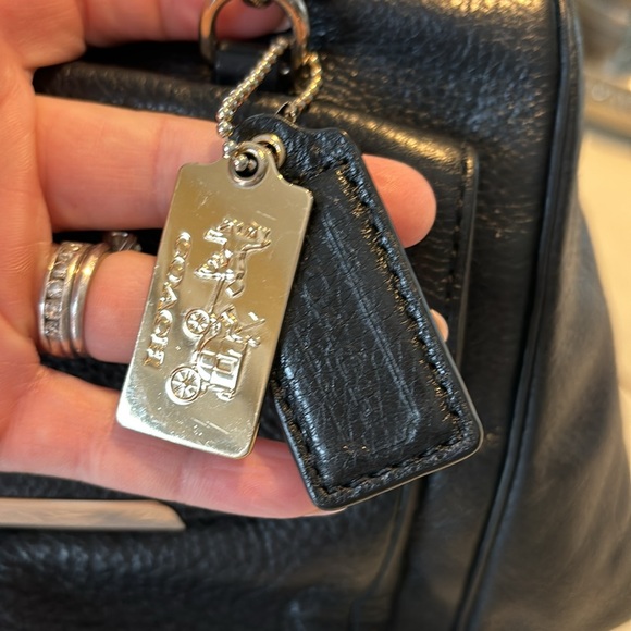 Stunning Coach black leather - Picture 14 of 15